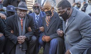 乔治弗洛伊德的家属