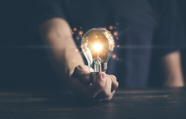 我是一只小小小小鸟的歌词 我是一只小小鸟赵传