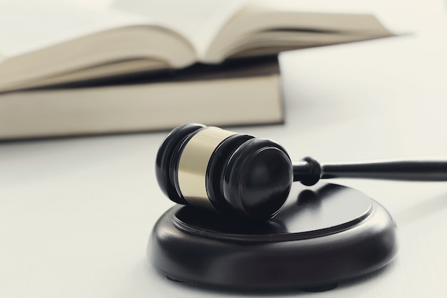 哈尔滨一防疫志愿者被捅伤不幸去世,事发的原因是什么 一志愿者被捅后离世